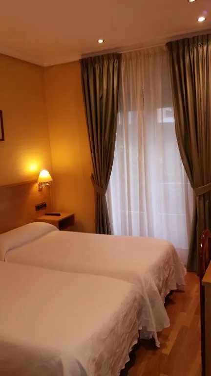 ** Affittacamere Pension La Concha San Sebastián Spagna