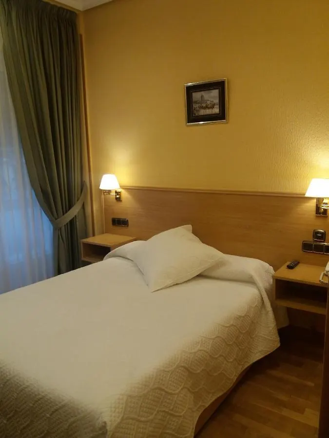 Pension La Concha San Sebastian Guest house